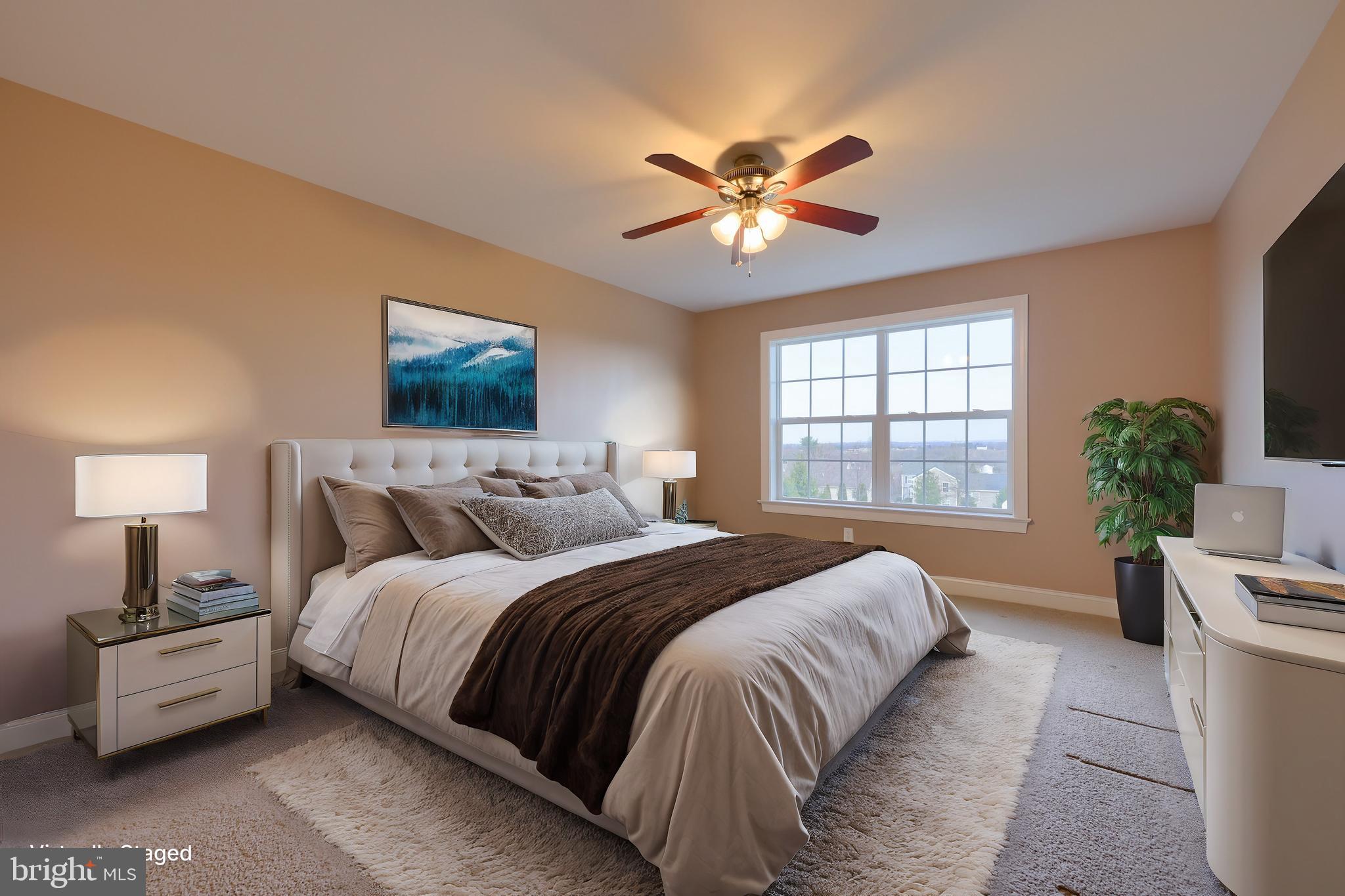 SUMMER BREEZE - Residential