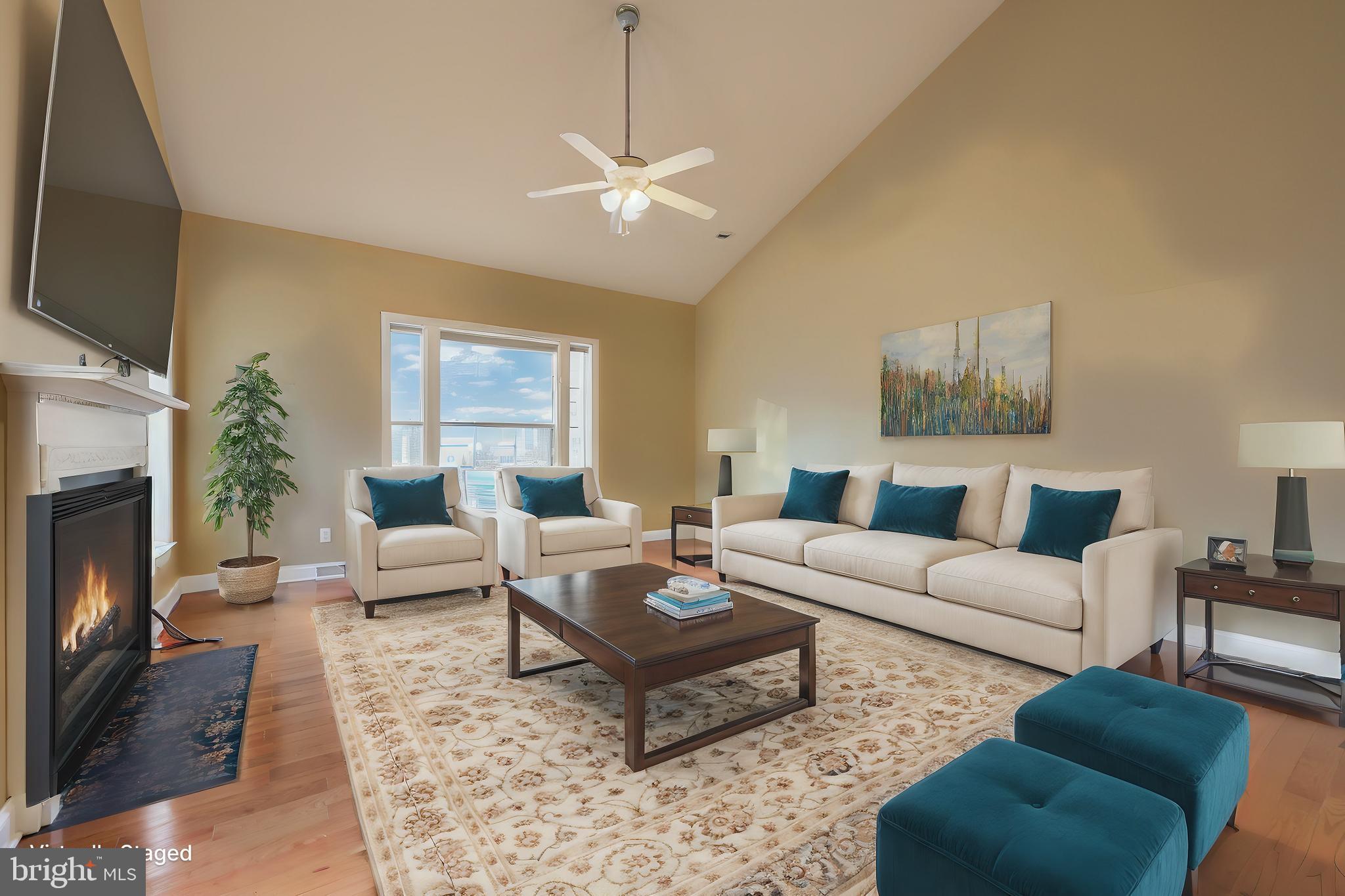 SUMMER BREEZE - Residential