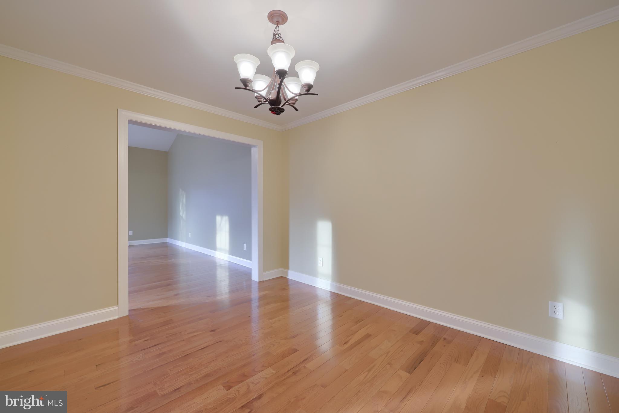 SUMMER BREEZE - Residential