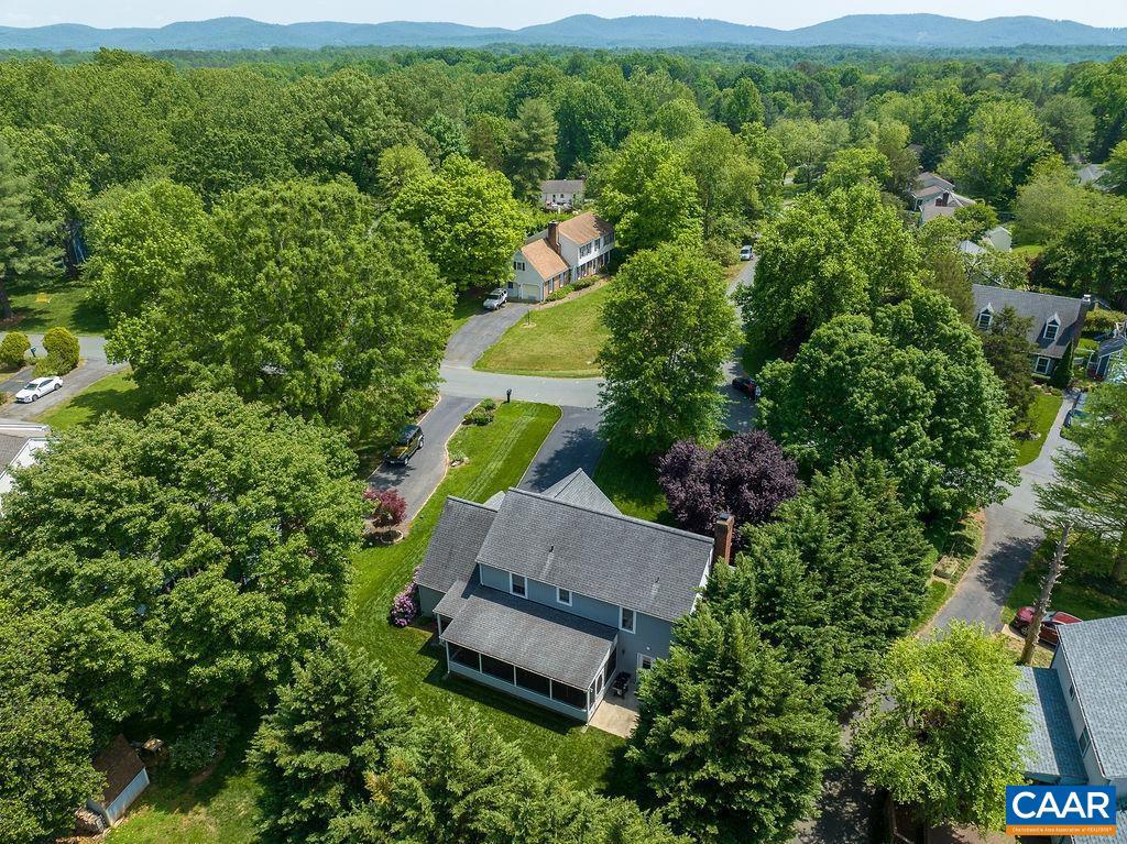 HOLLYMEAD - Residential