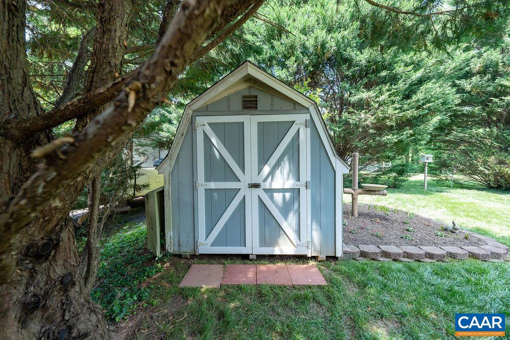 HOLLYMEAD - Residential