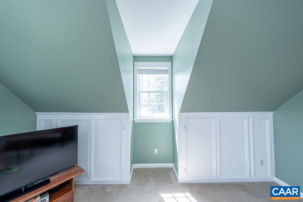 HOLLYMEAD - Residential