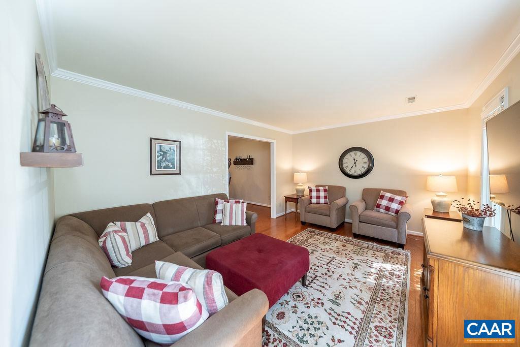 HOLLYMEAD - Residential