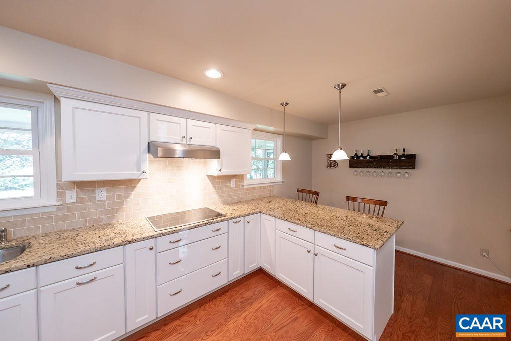 HOLLYMEAD - Residential