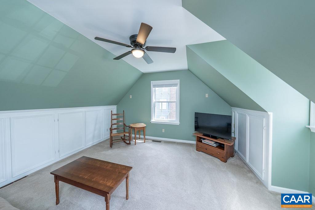 HOLLYMEAD - Residential