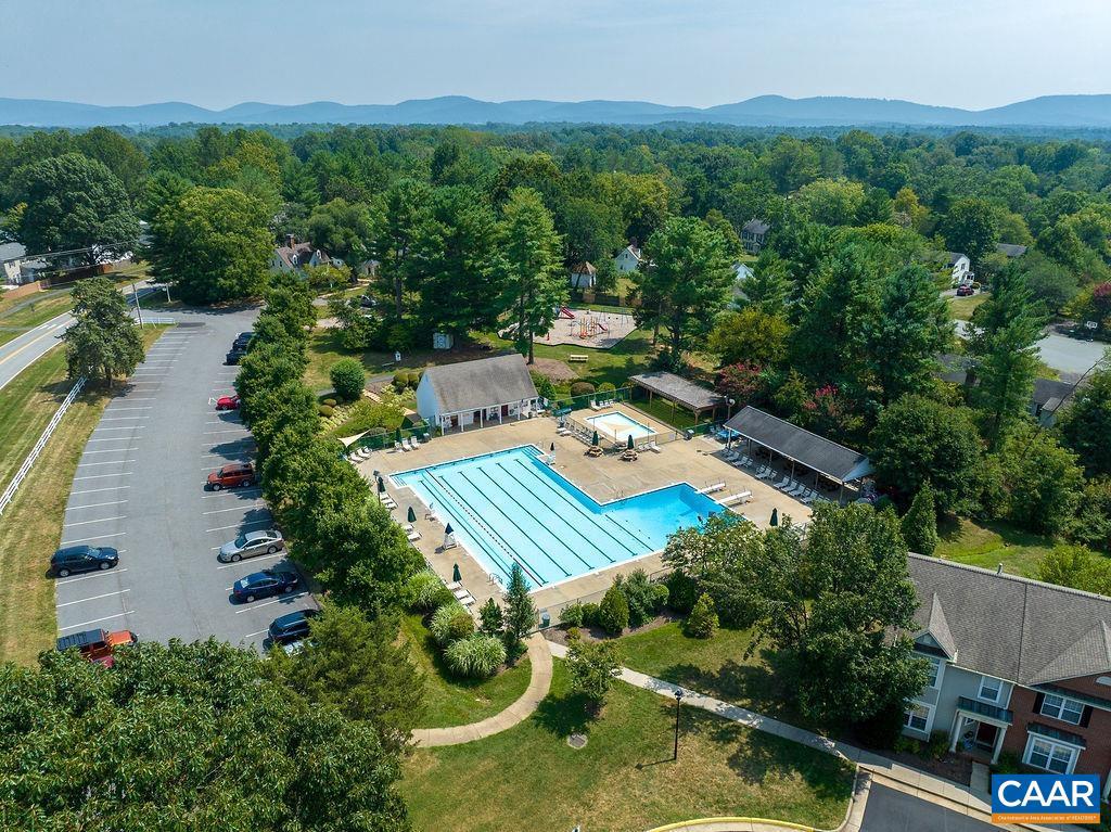 HOLLYMEAD - Residential