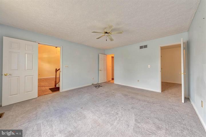 OLD FIELDS - Residential Lease