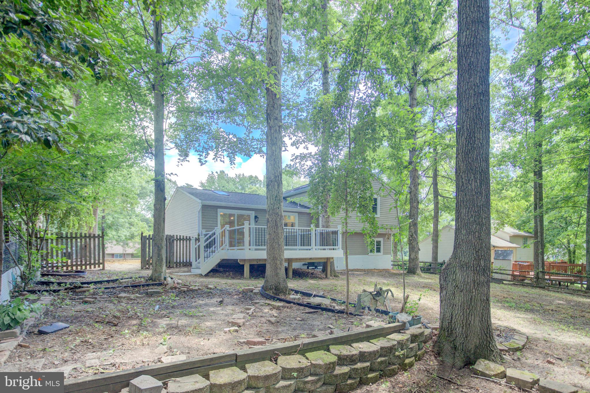 PLANTATION FOREST - Residential