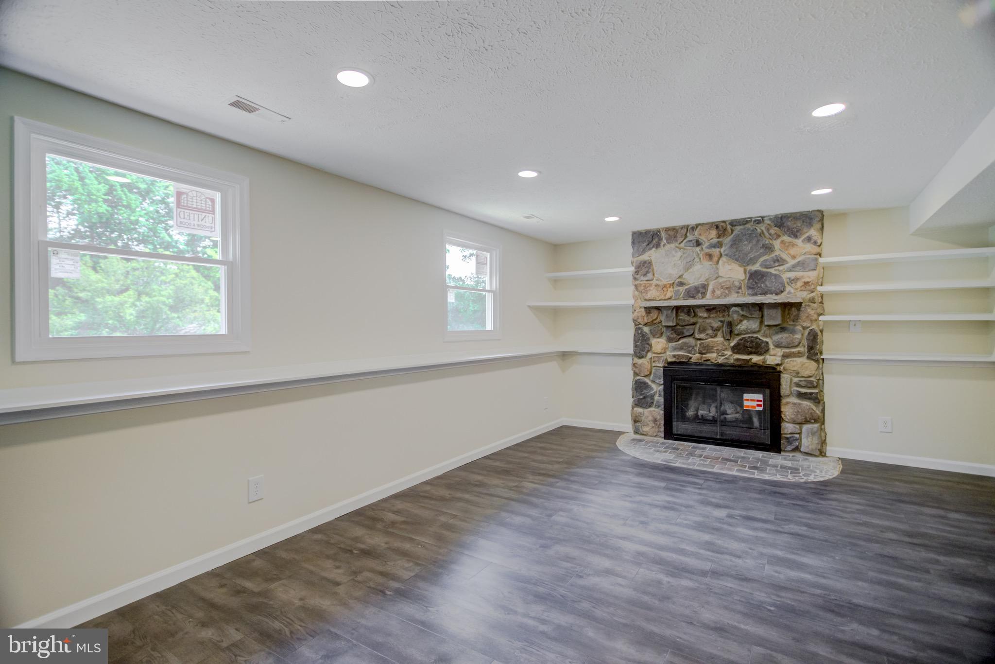 PLANTATION FOREST - Residential