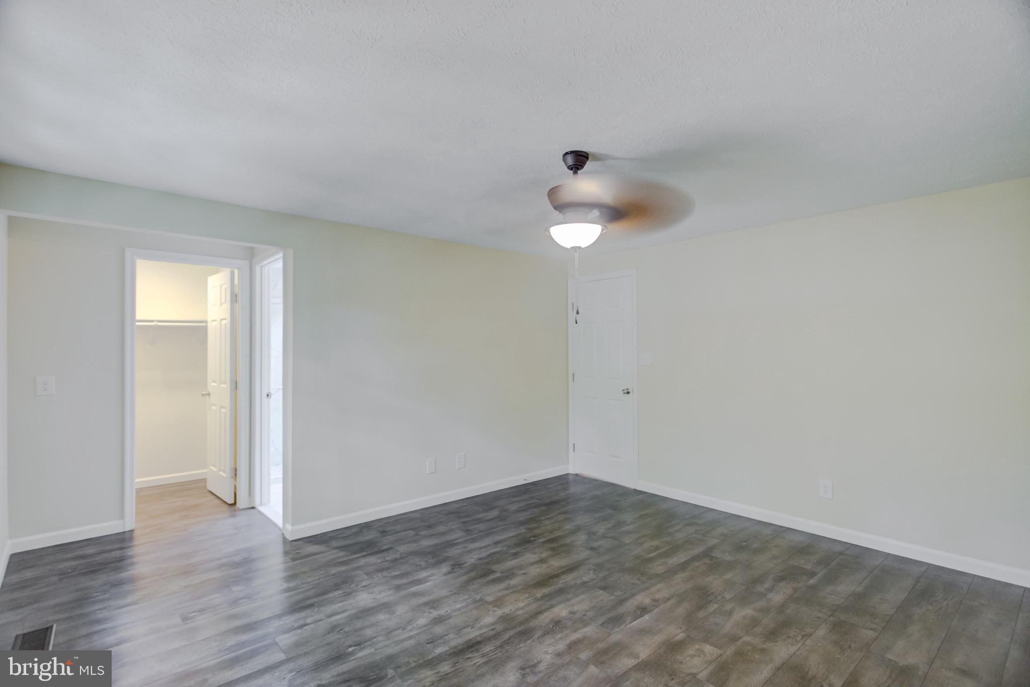 PLANTATION FOREST - Residential