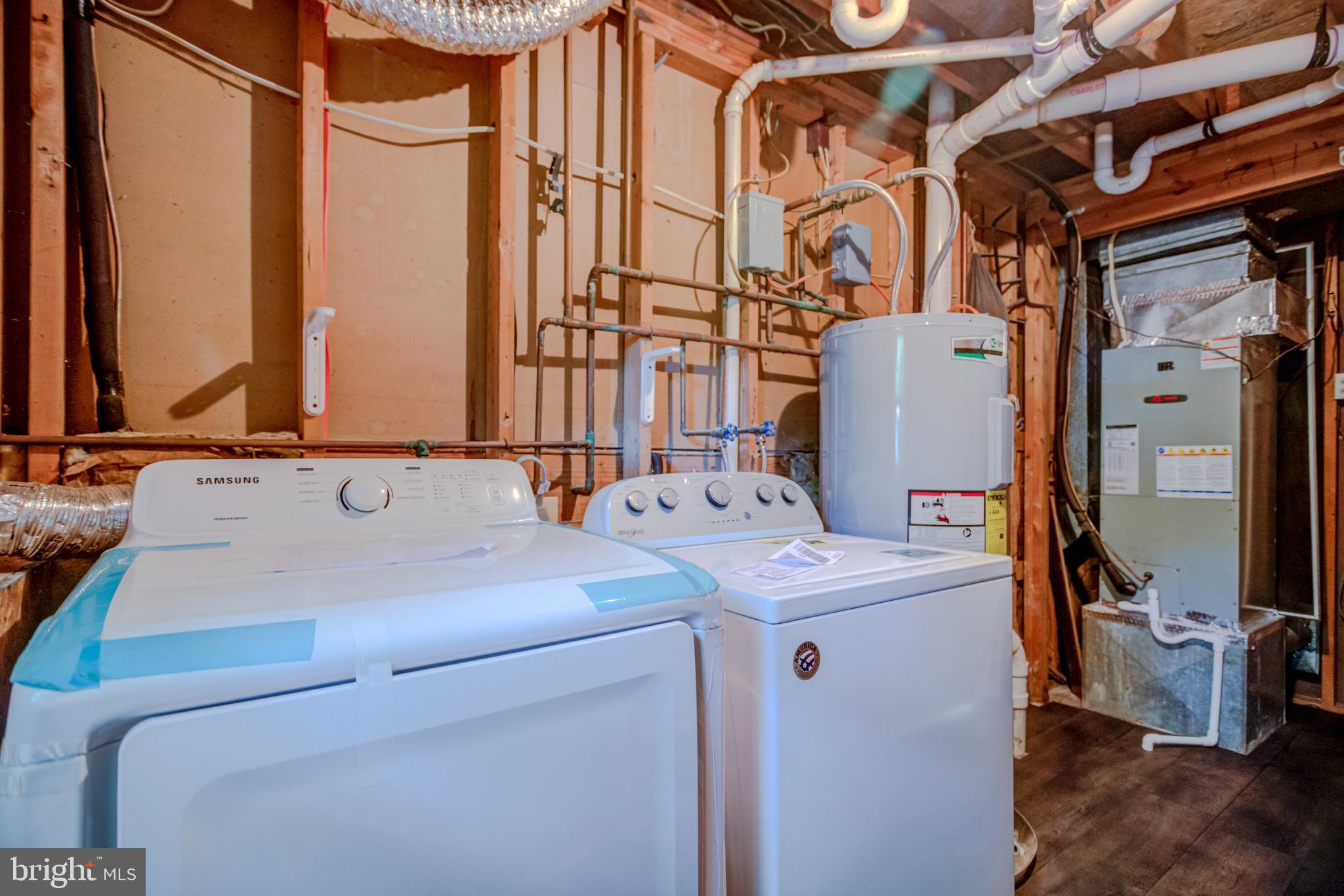 PLANTATION FOREST - Residential