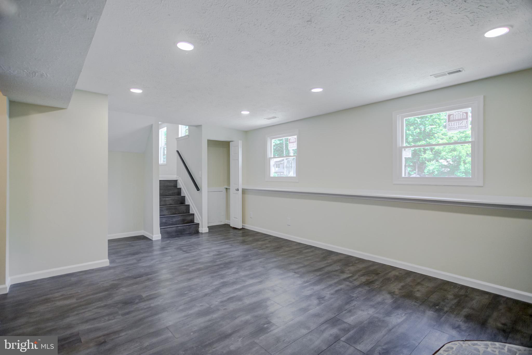 PLANTATION FOREST - Residential