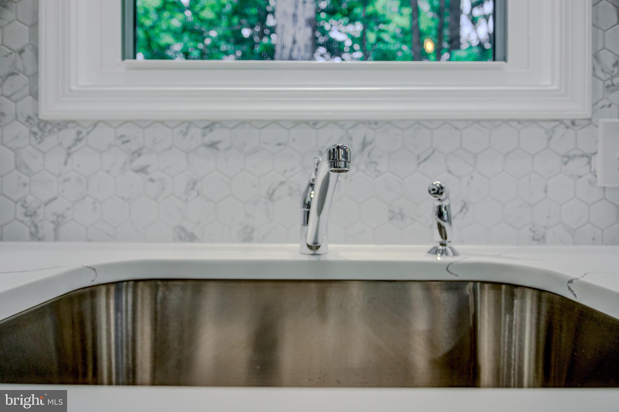 PLANTATION FOREST - Residential