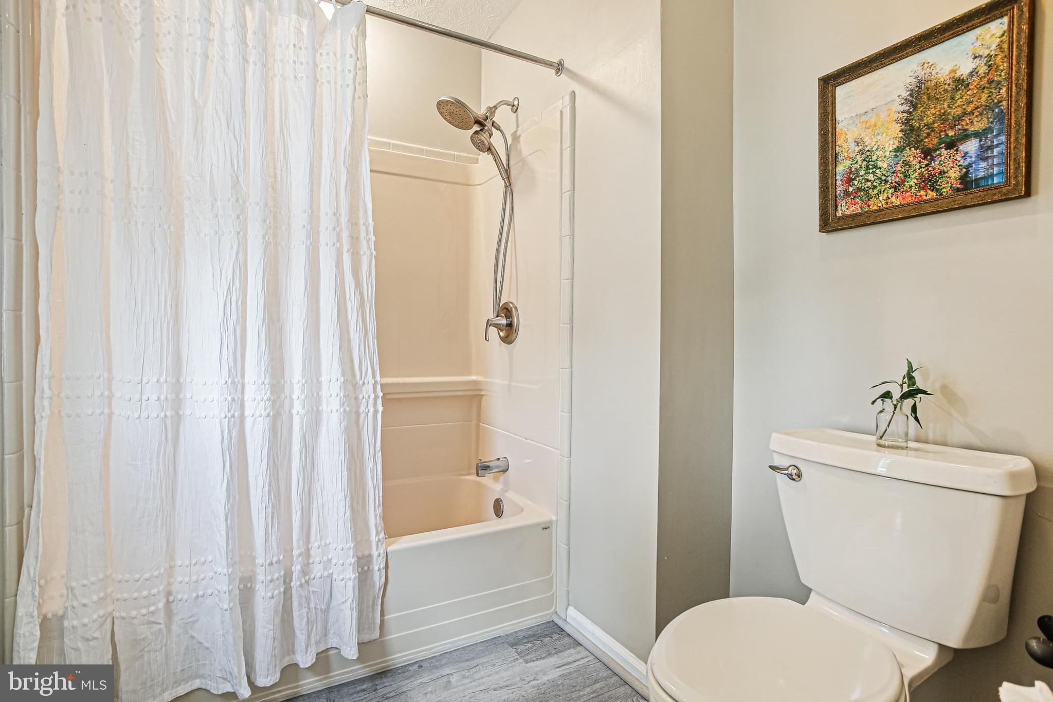 PAINTERS HILL - Residential