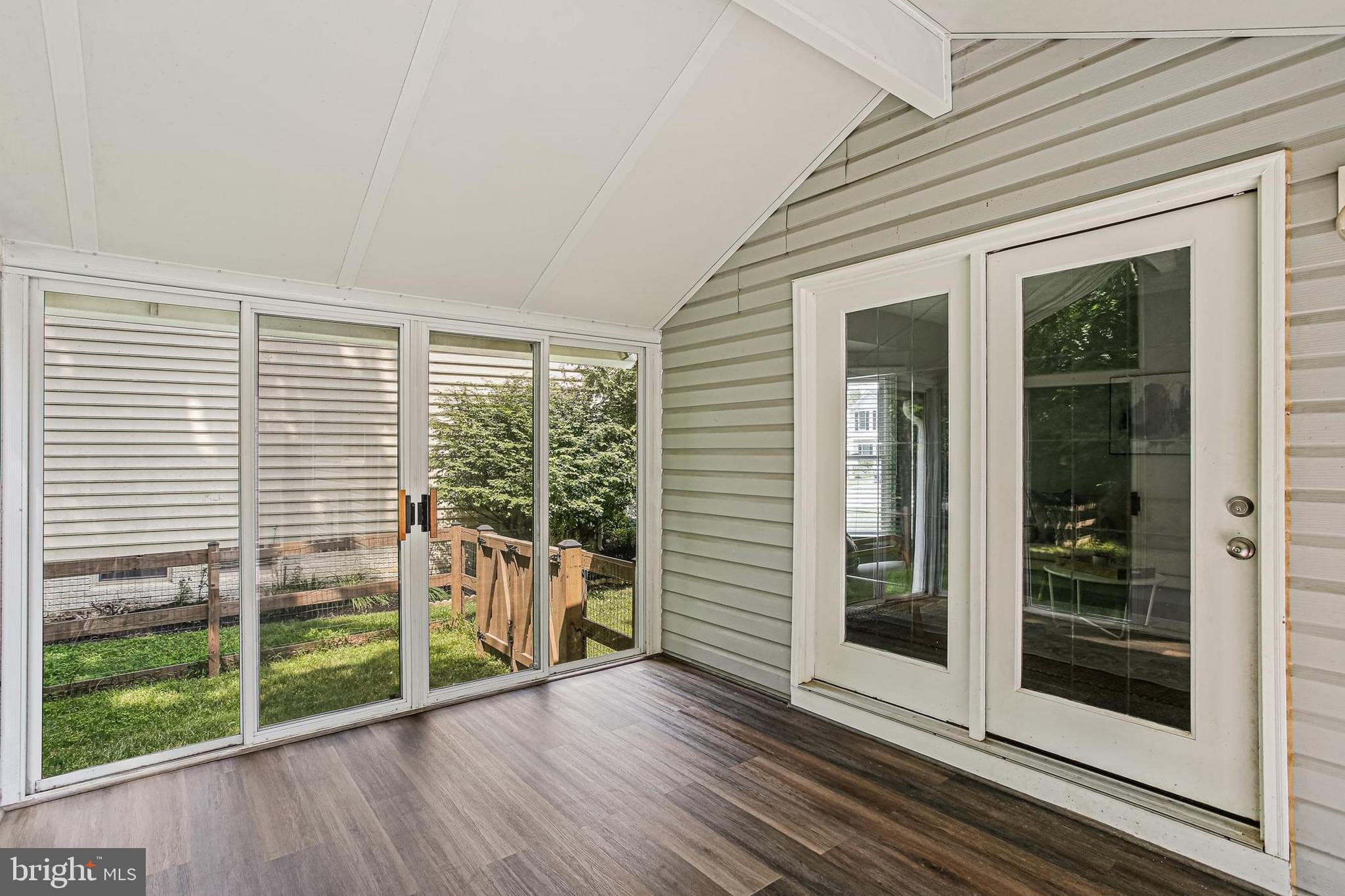 PAINTERS HILL - Residential