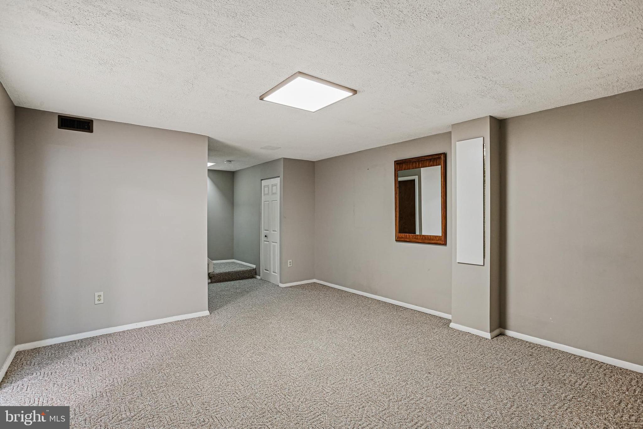 PAINTERS HILL - Residential