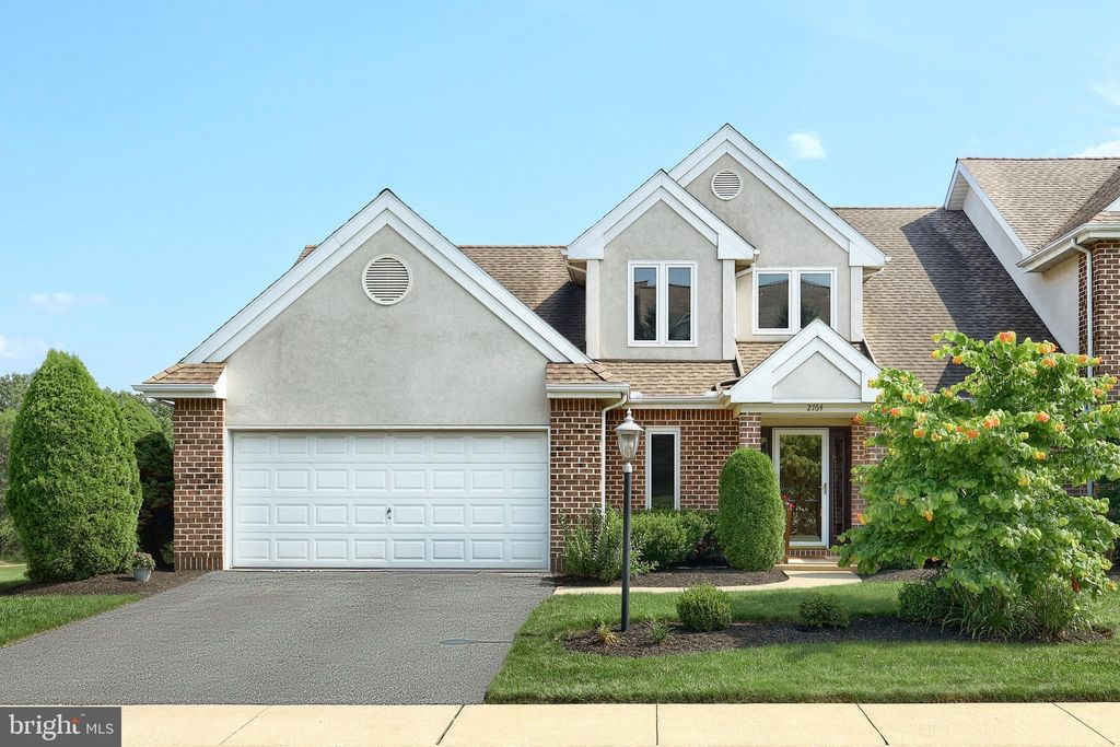 Photo of 2764 Fairway Drive #2764, YORK, PA 17402 (MLS # PAYK2093880)