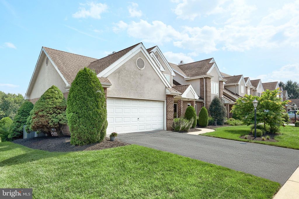 Photo of 2764 Fairway Drive #2764, YORK, PA 17402 (MLS # PAYK2093880)