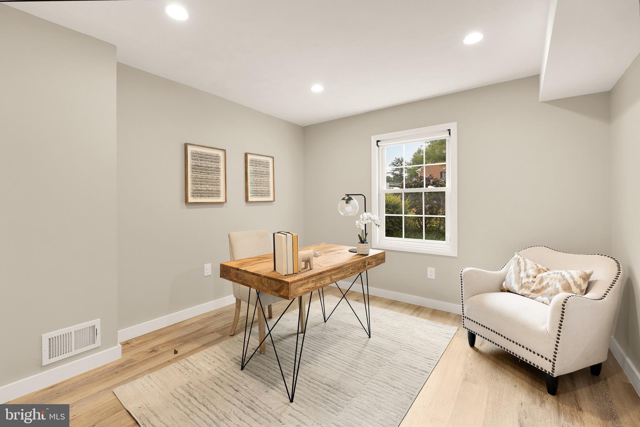 FOGGYS PASTURE - Residential