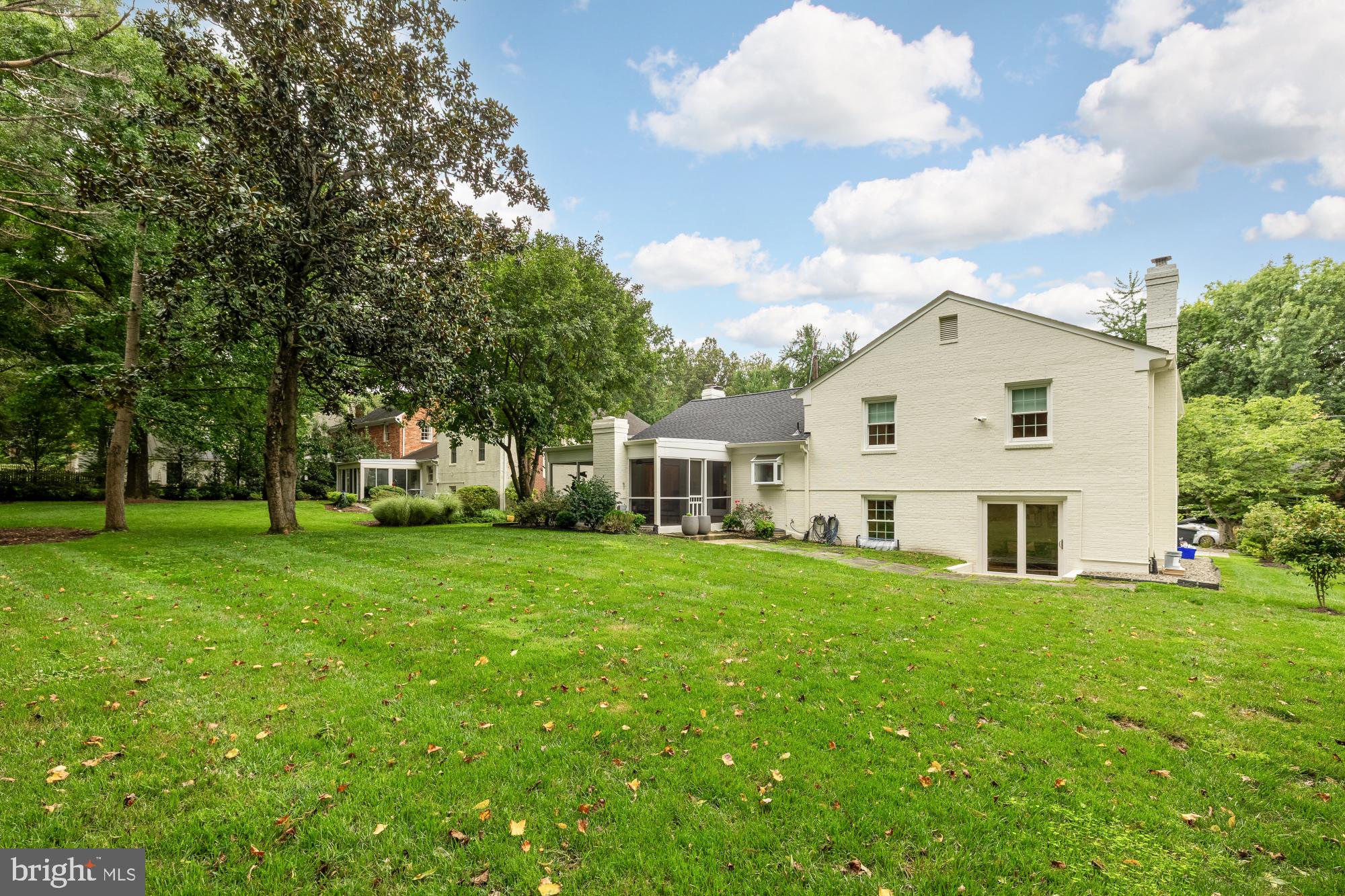 FOGGYS PASTURE - Residential