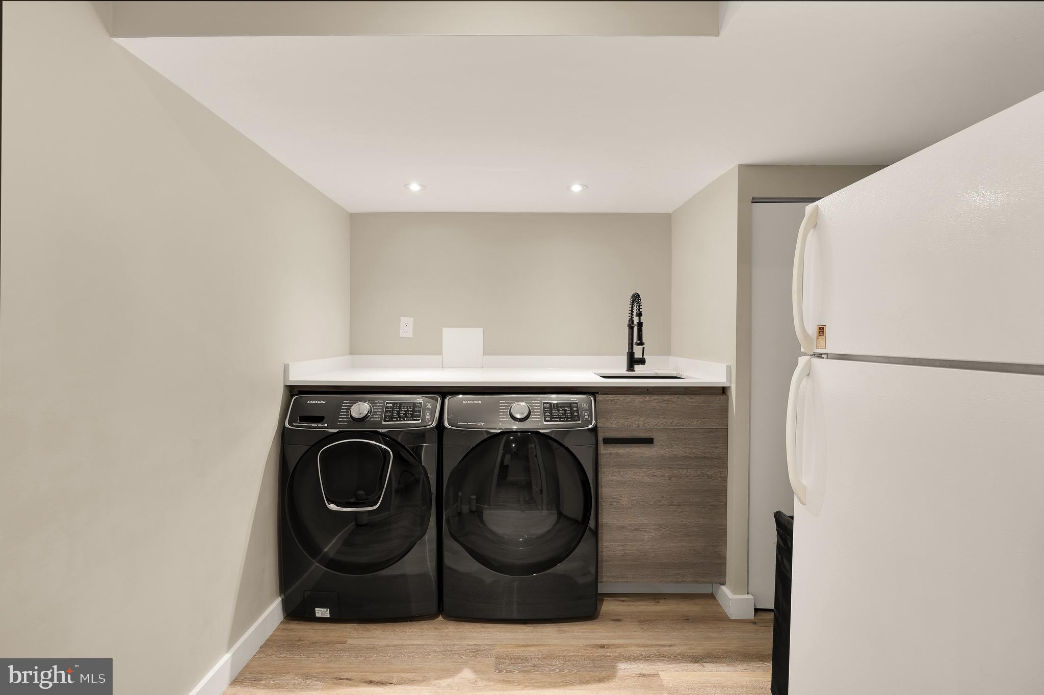 FOGGYS PASTURE - Residential