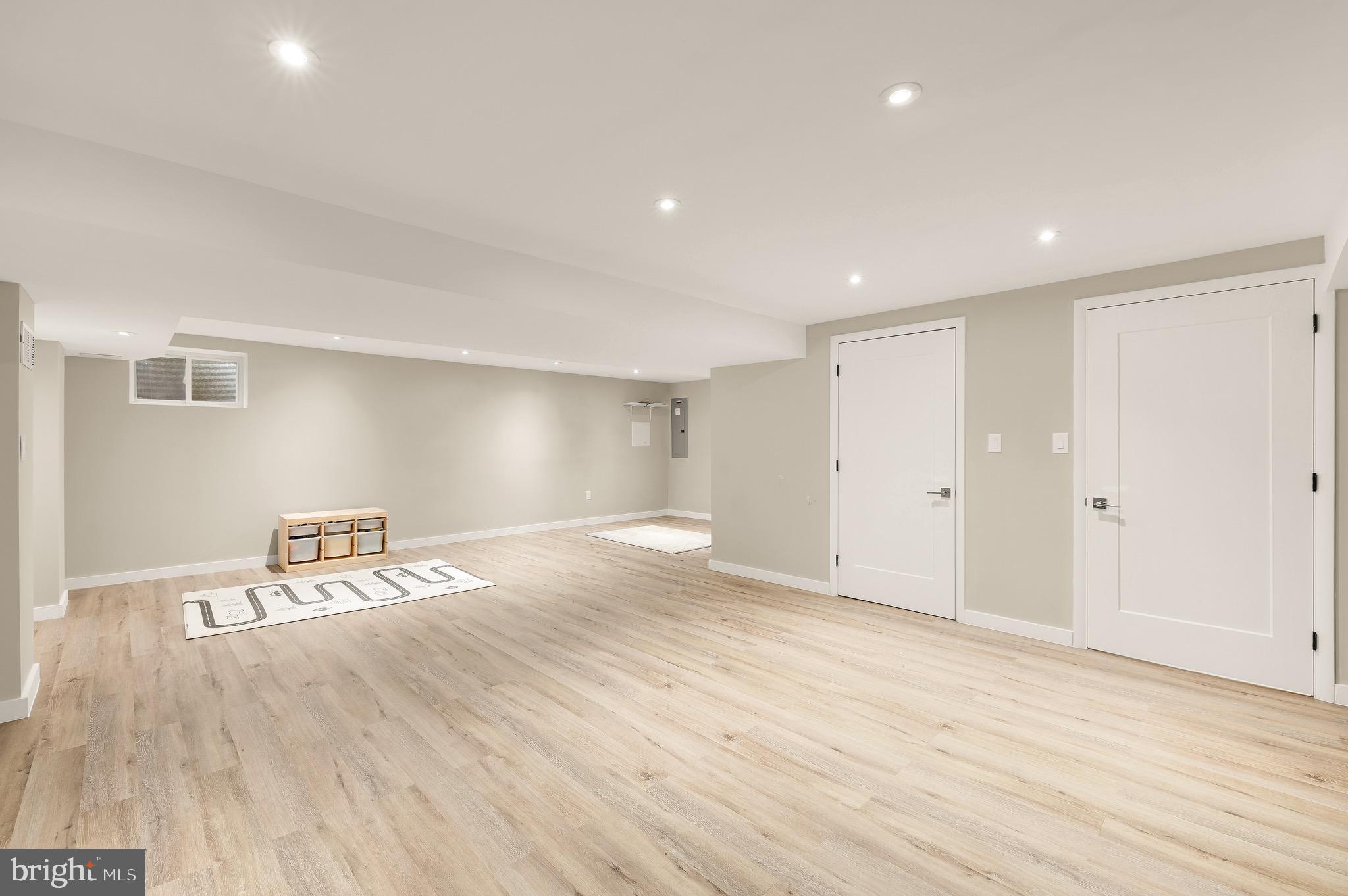 FOGGYS PASTURE - Residential