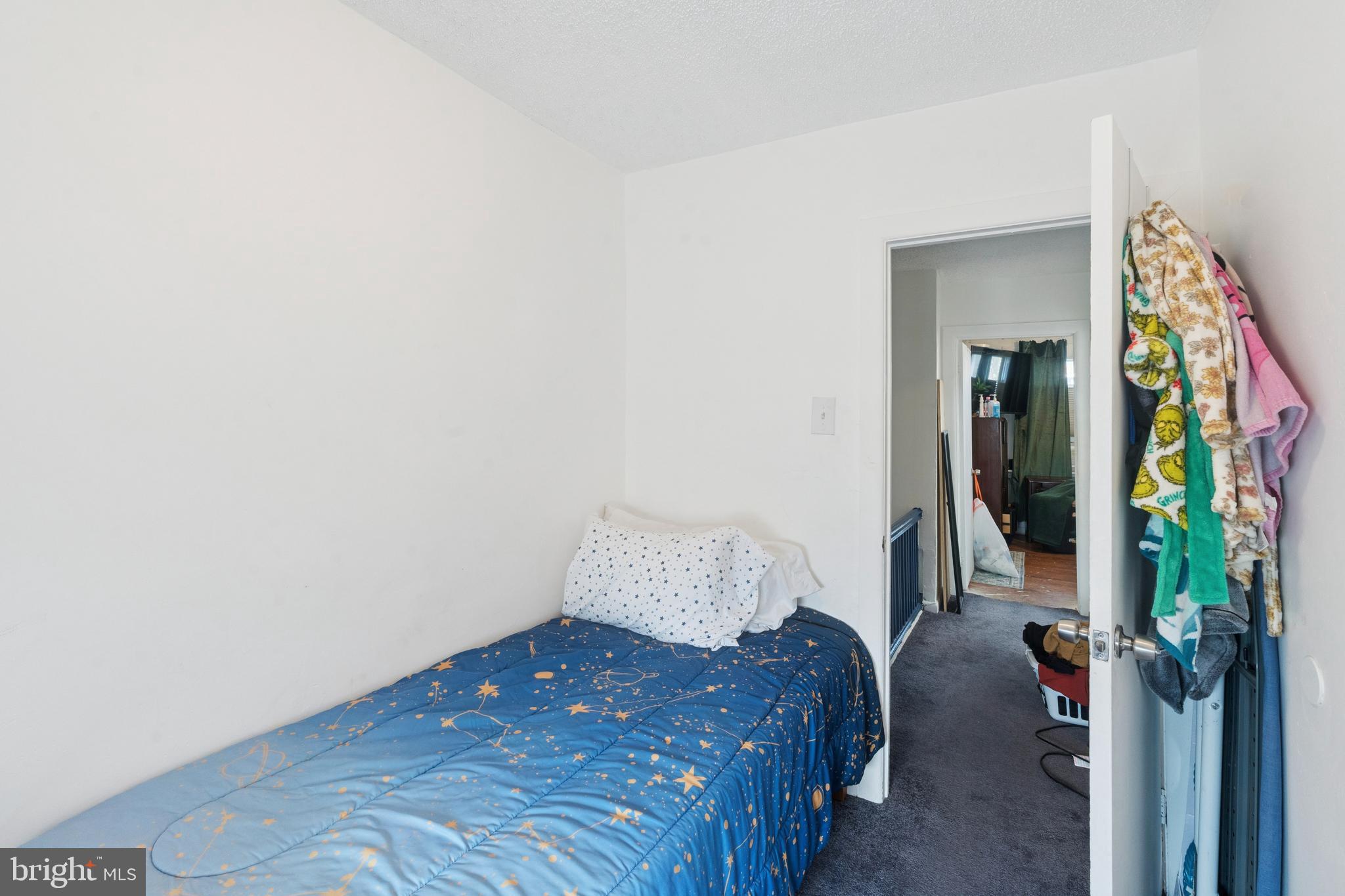 OVERBROOK - Residential