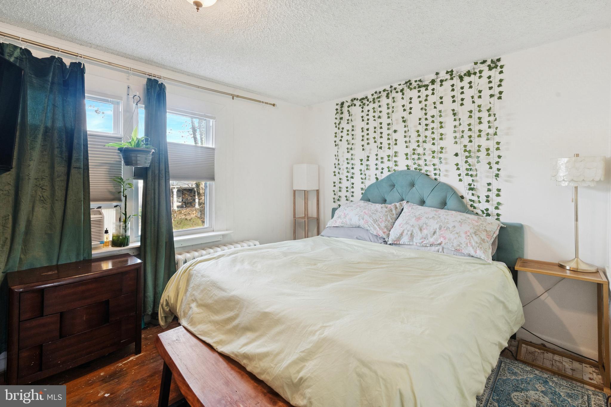 OVERBROOK - Residential