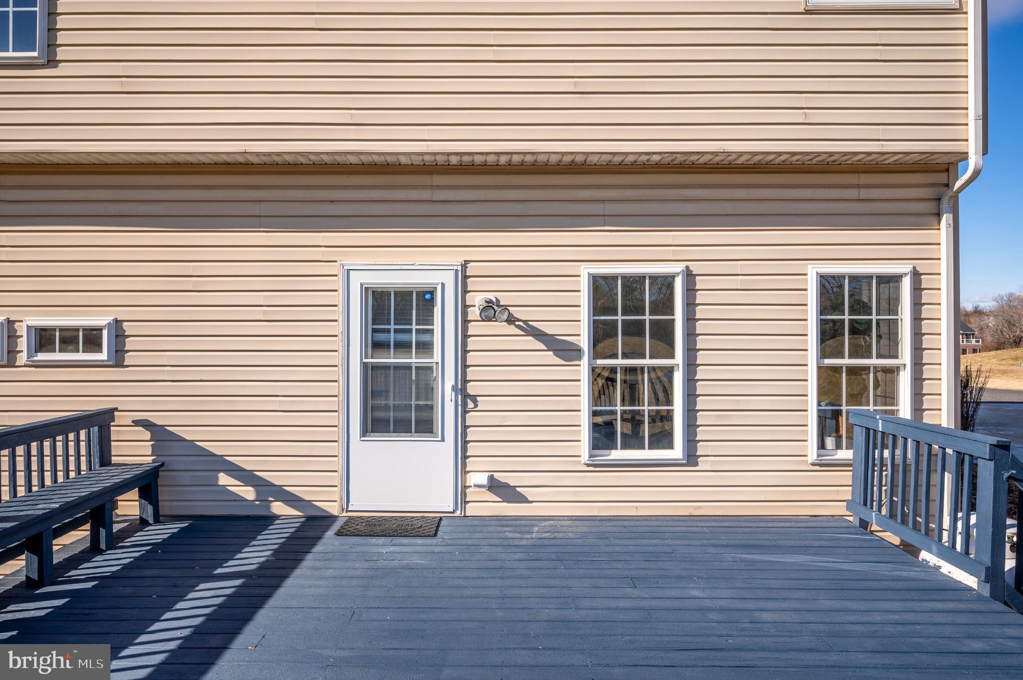 EQUESTRIAN ESTATES - Residential