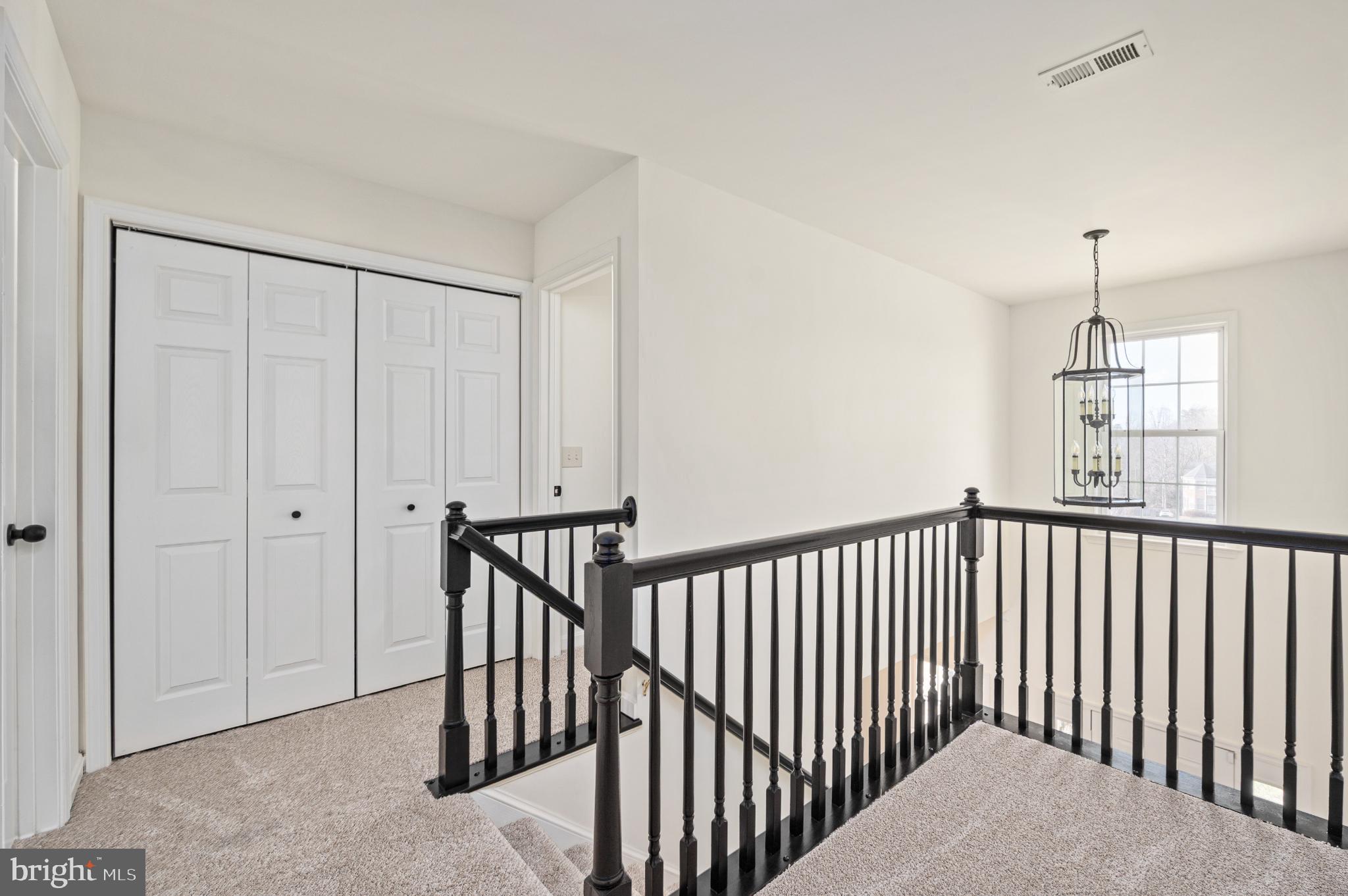 EQUESTRIAN ESTATES - Residential