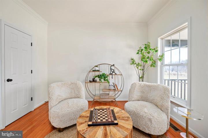 EQUESTRIAN ESTATES - Residential