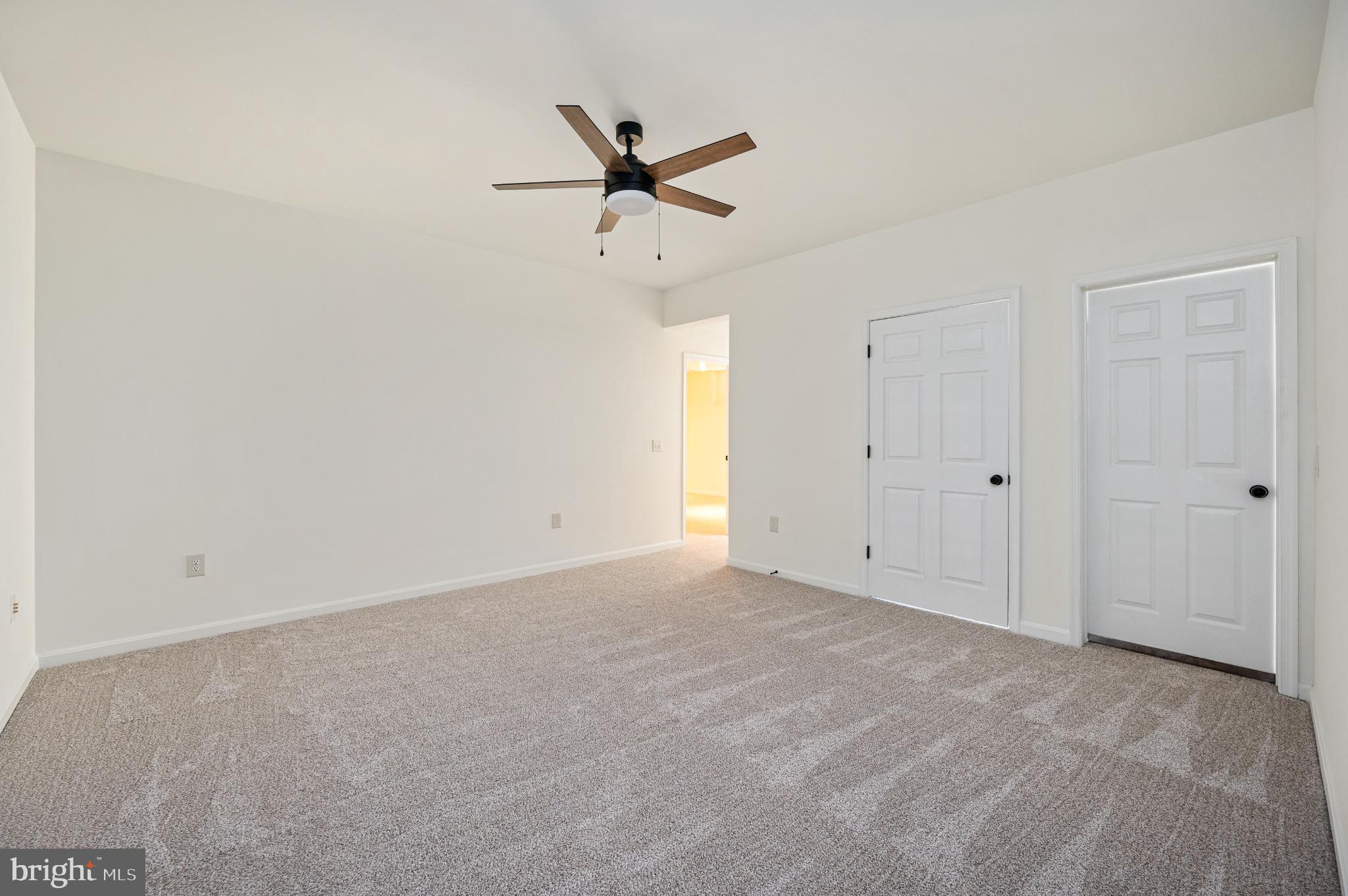 EQUESTRIAN ESTATES - Residential