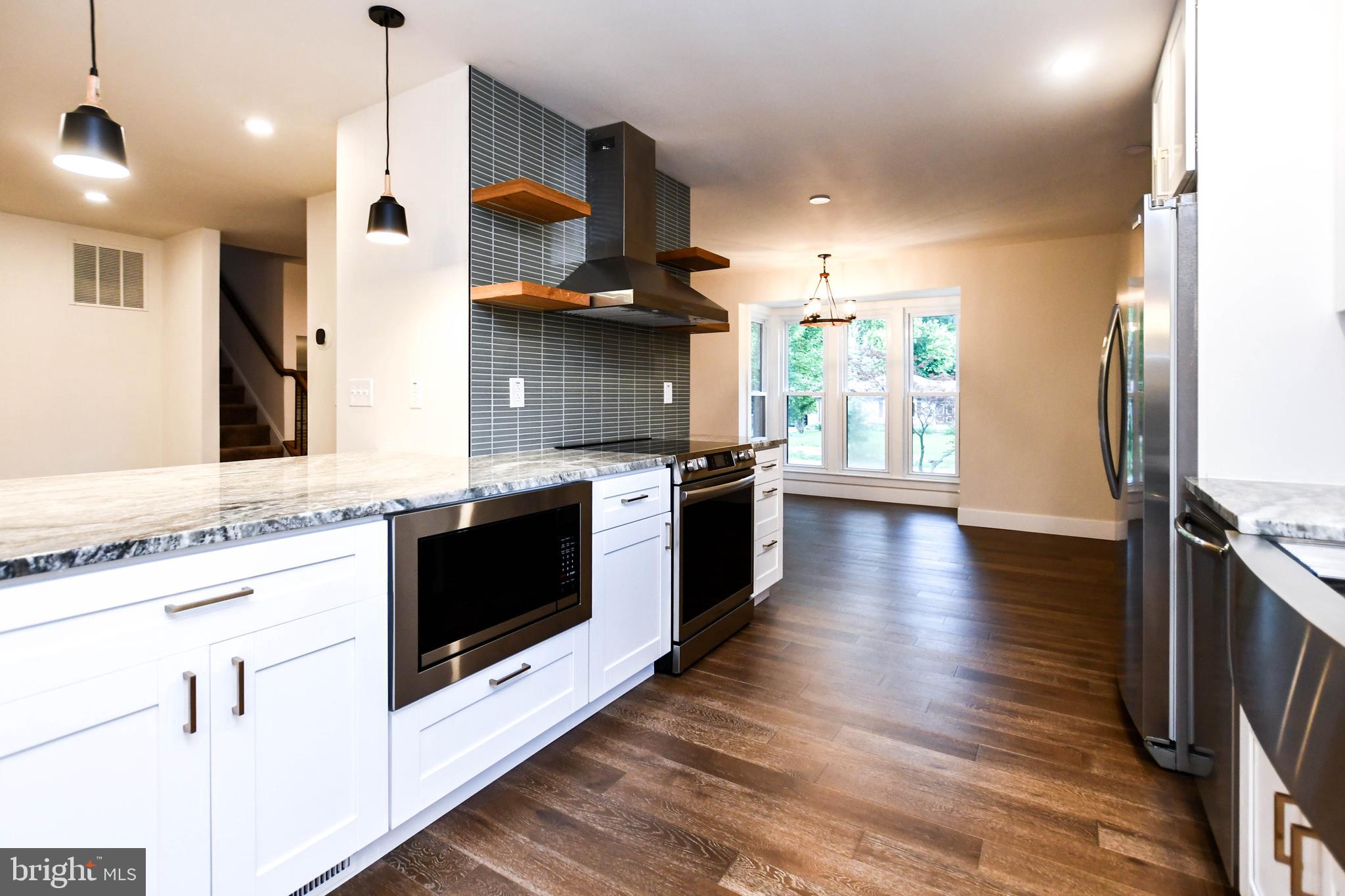 PARADISE ACRES - Residential Lease