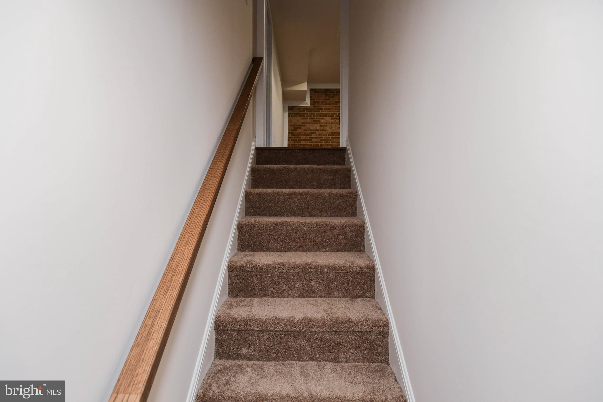 PARADISE ACRES - Residential Lease