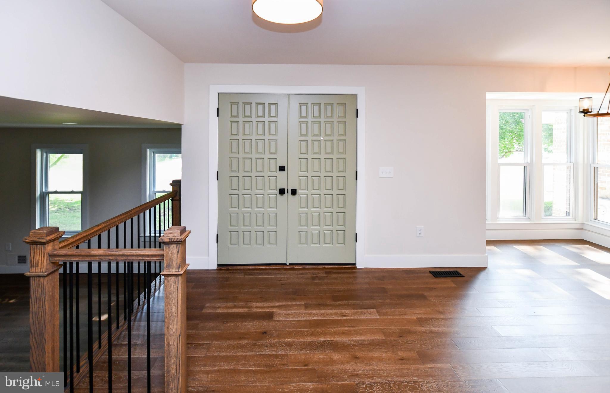 PARADISE ACRES - Residential Lease