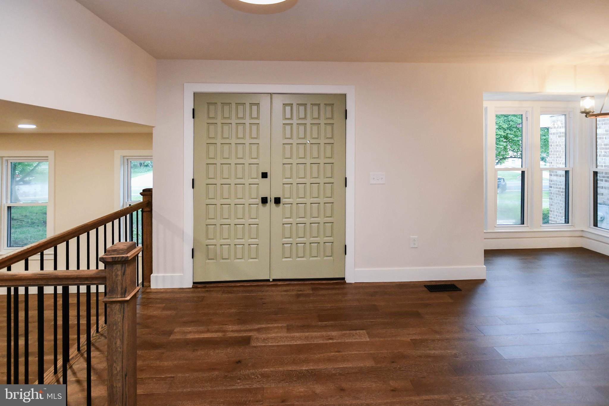 PARADISE ACRES - Residential Lease