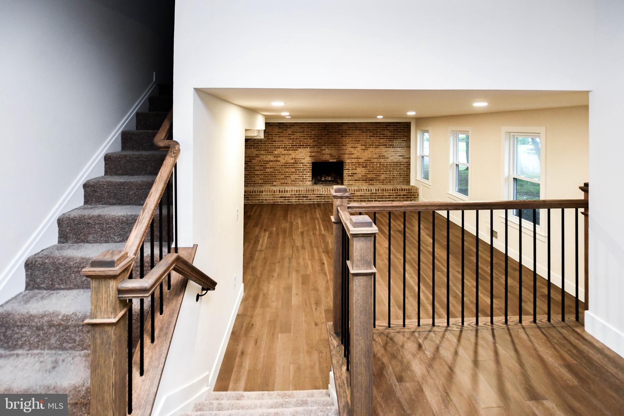 PARADISE ACRES - Residential Lease