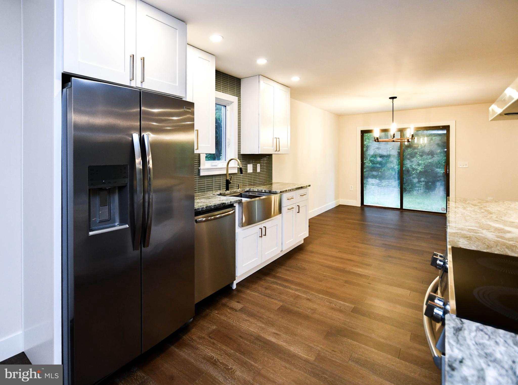 PARADISE ACRES - Residential Lease