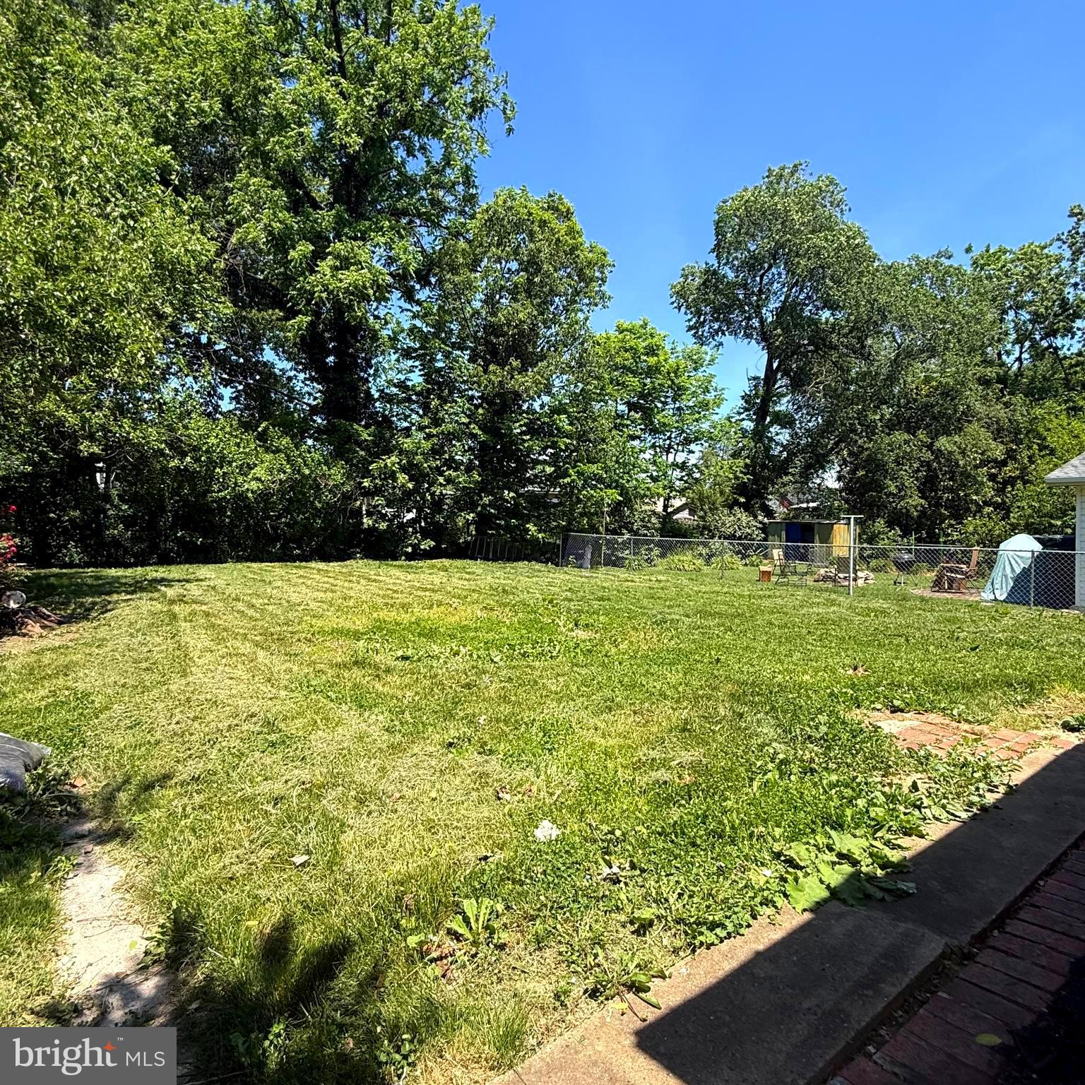 564 ORCHARD STREET
