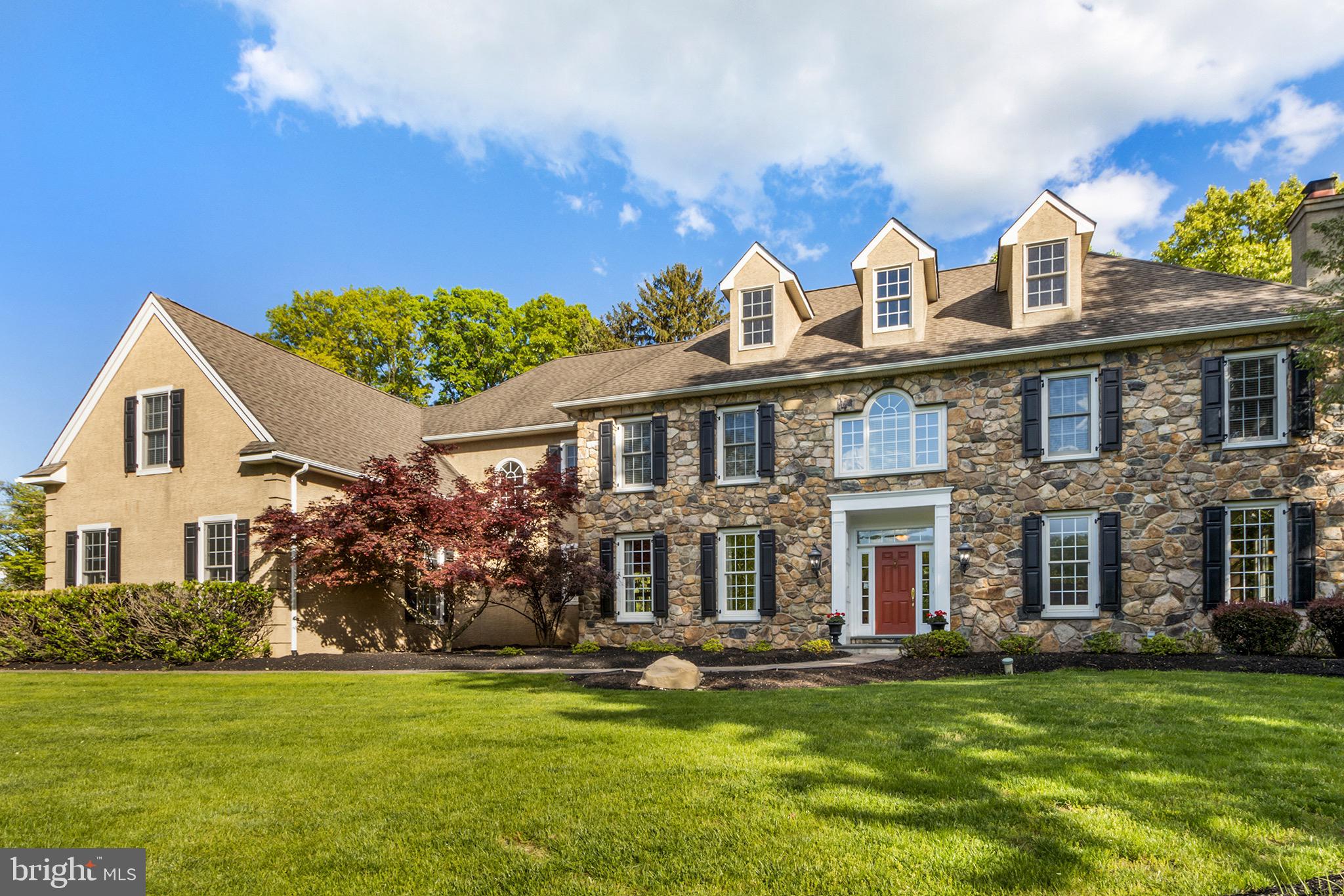 YELLOW SPRINGS EST - Residential