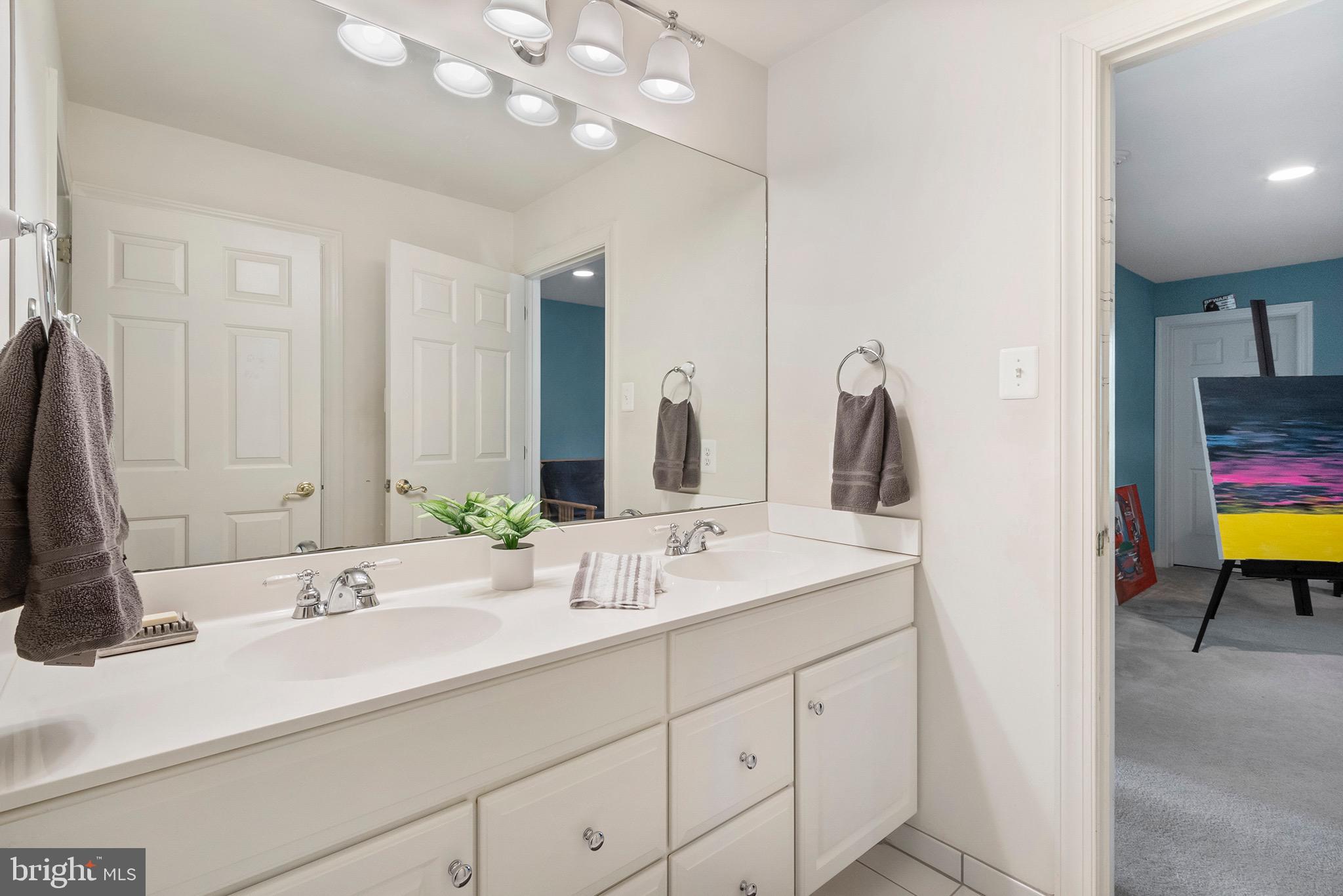 YELLOW SPRINGS EST - Residential