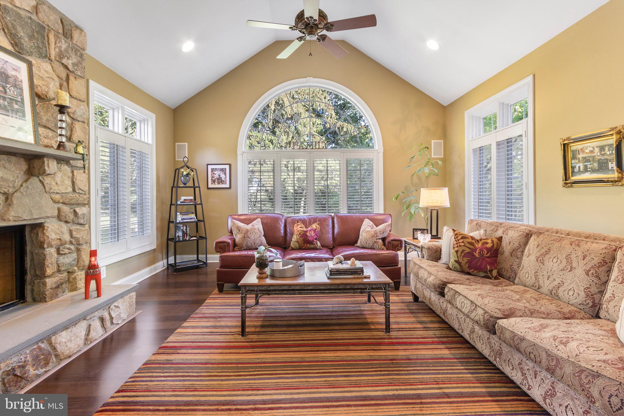 YELLOW SPRINGS EST - Residential