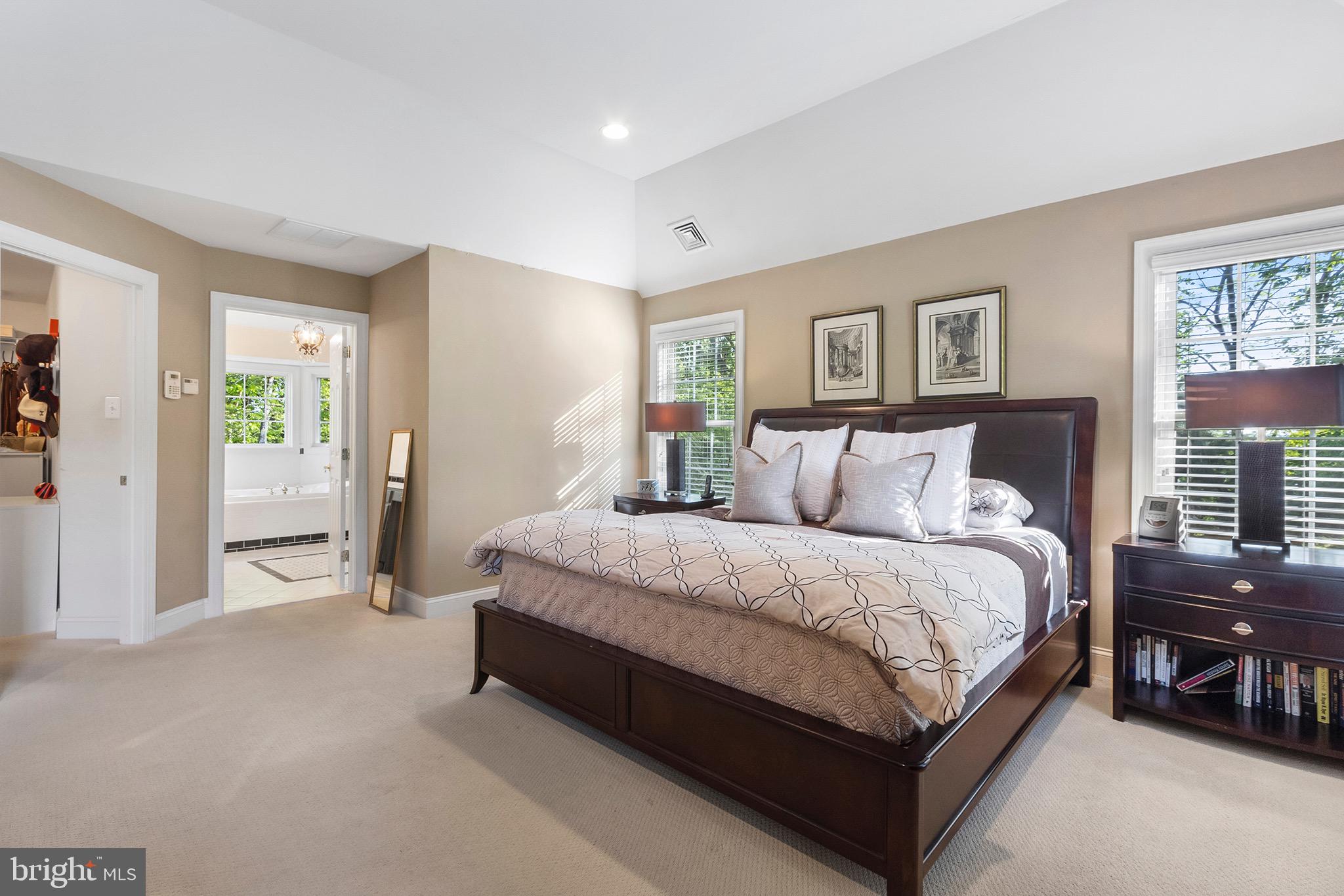 YELLOW SPRINGS EST - Residential