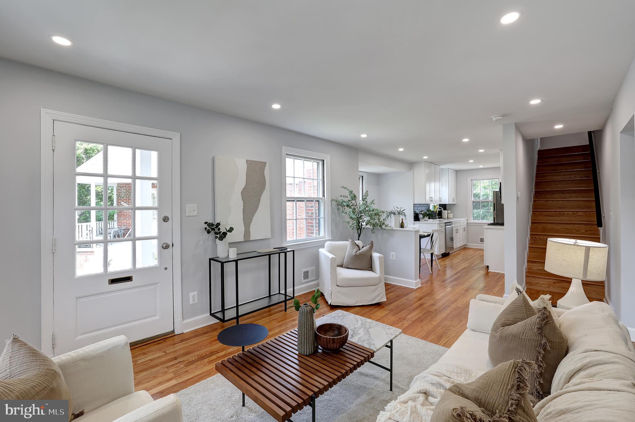 ARGYLE CLUB ESTATES - Residential Lease