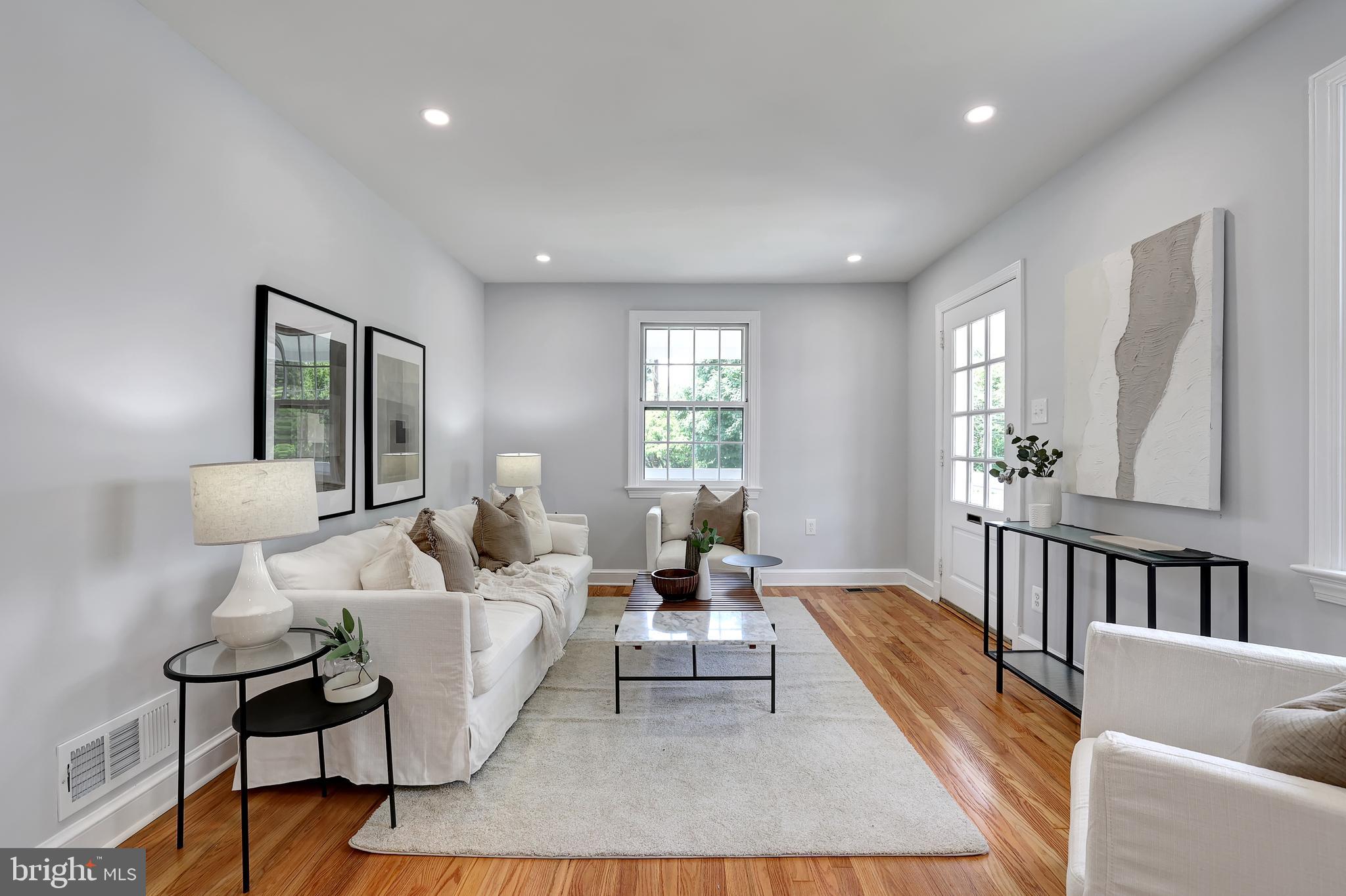 ARGYLE CLUB ESTATES - Residential Lease