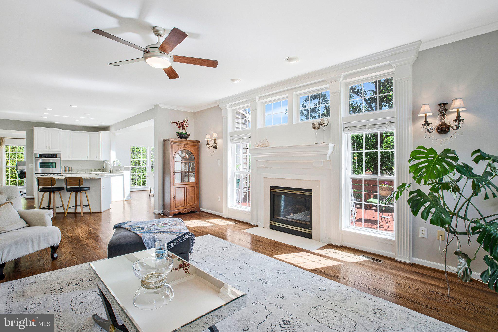 JONATHANS DELIGHT - Residential