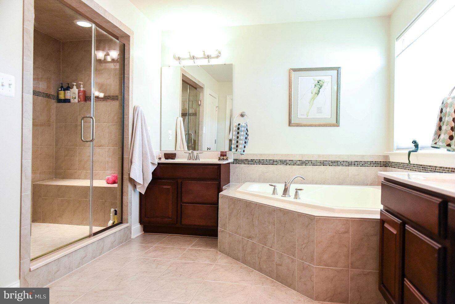 ESTATES AT JOY CHAPEL - Residential Lease