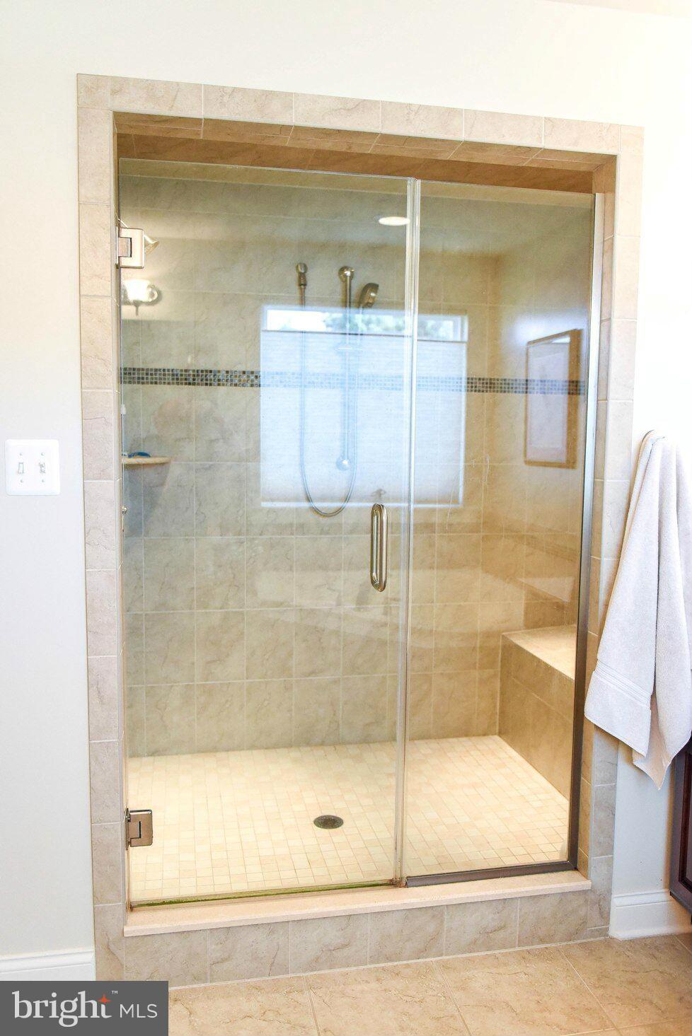 ESTATES AT JOY CHAPEL - Residential Lease