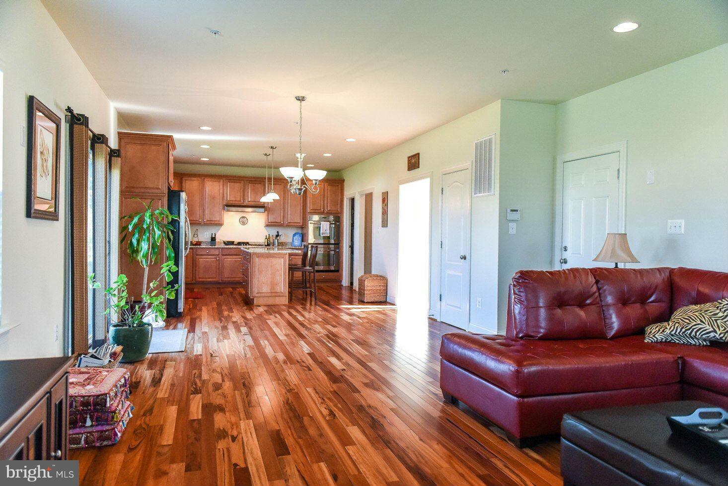 ESTATES AT JOY CHAPEL - Residential Lease