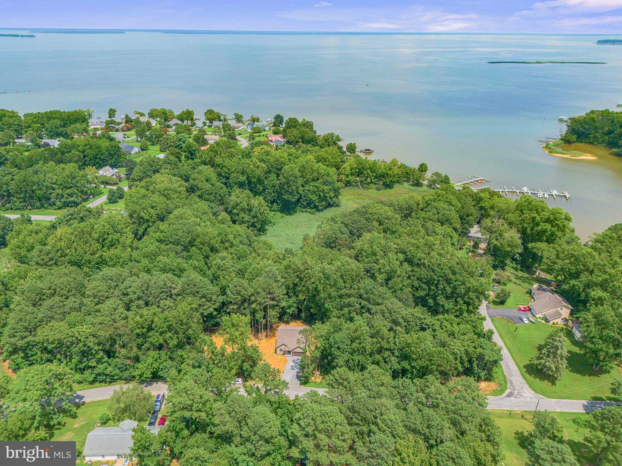 STRATFORD HARBOUR - Residential